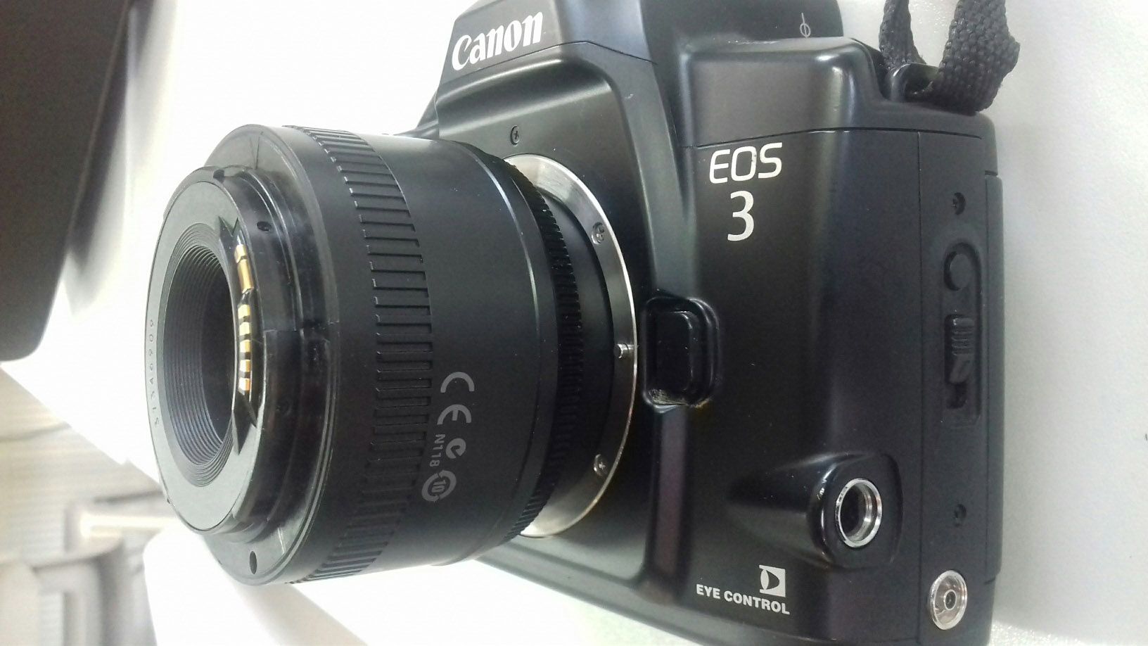 dslr macro lens hack