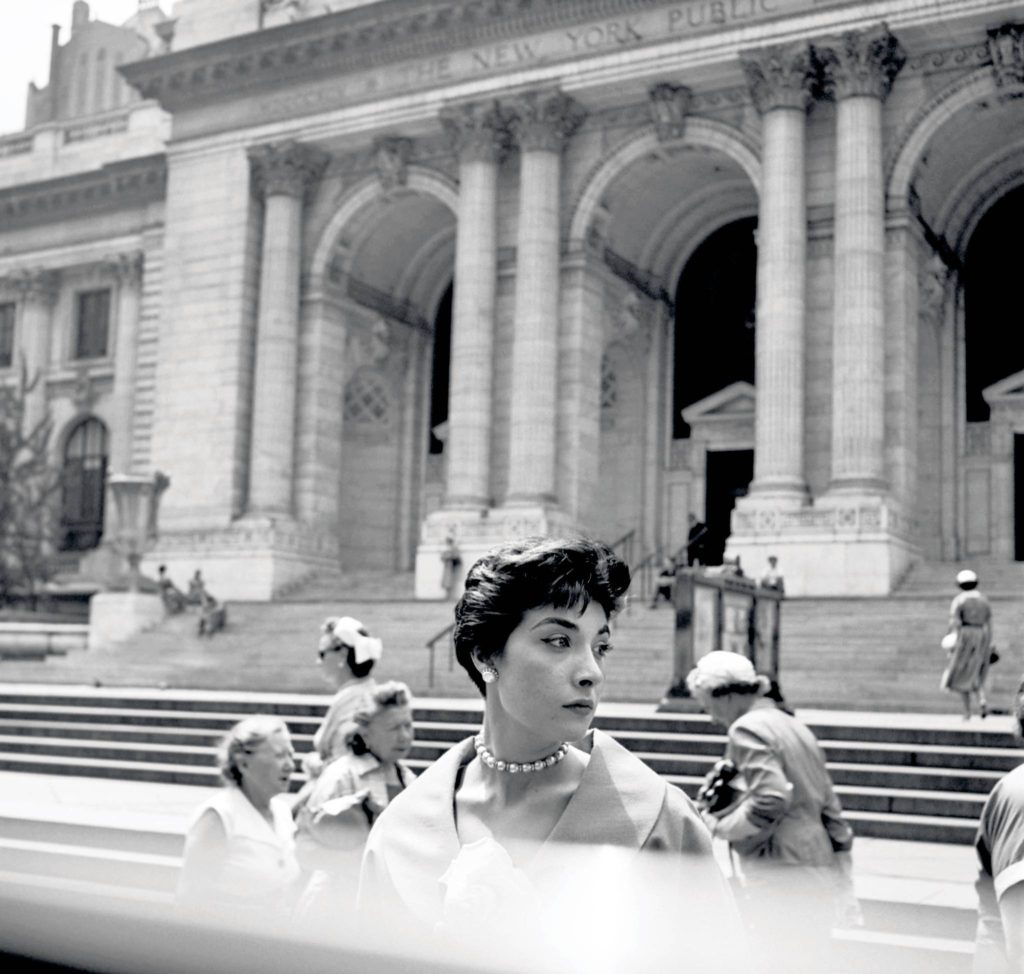 candid photograph by vivian maier