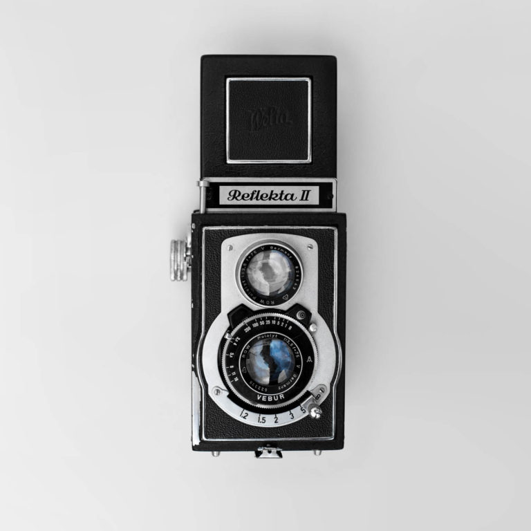 what is a tlr camera