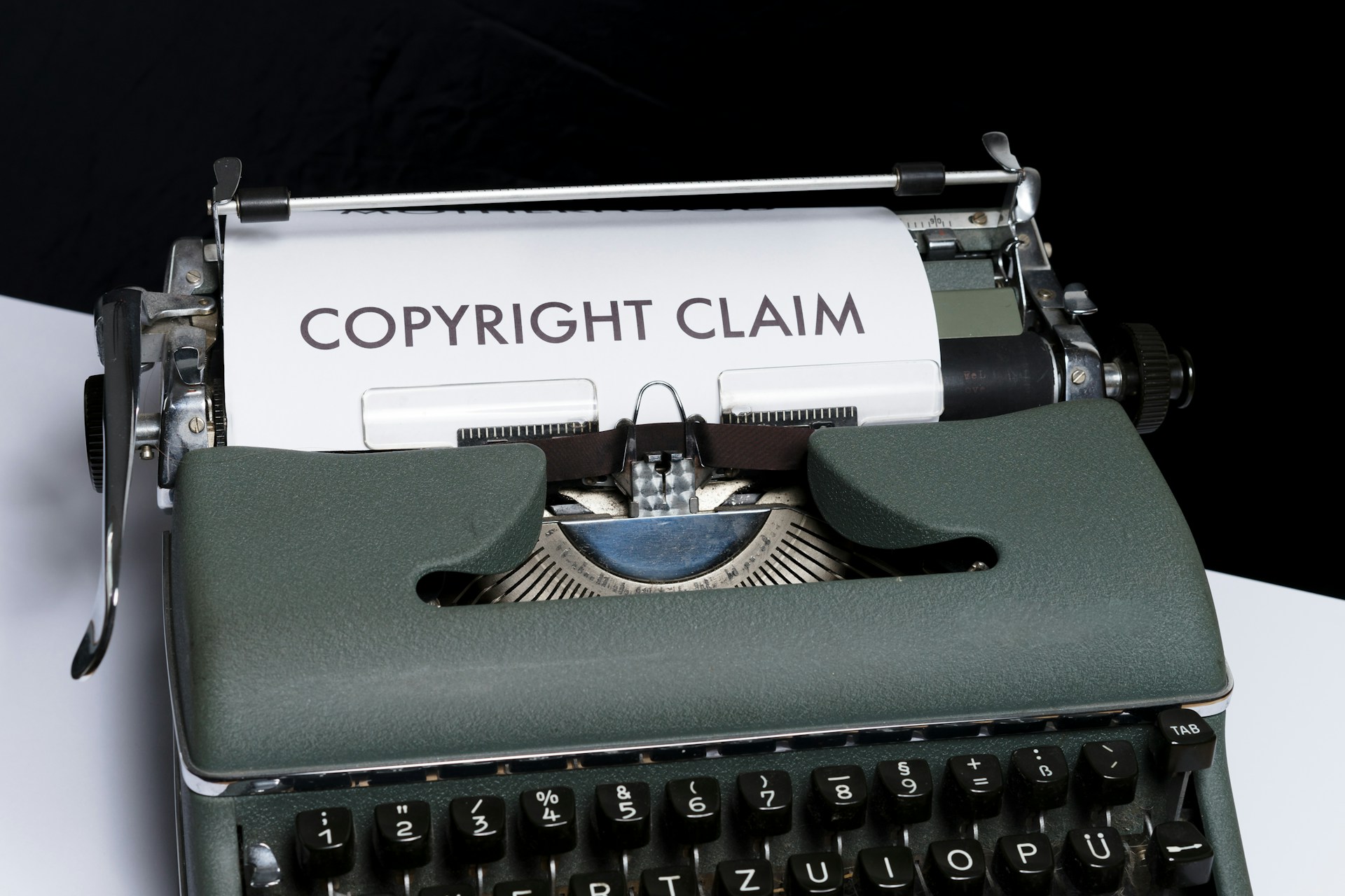 how-to-check-an-image-s-copyright-status-five-methods